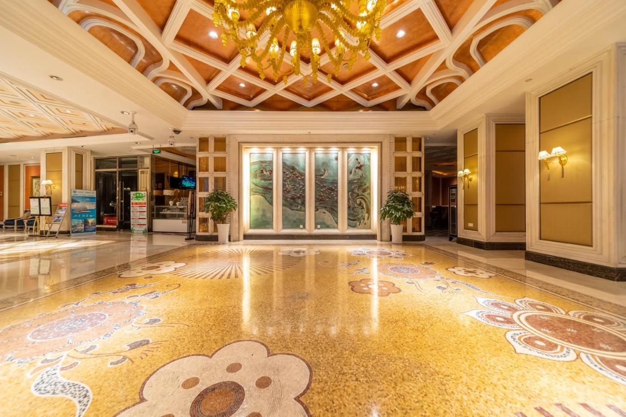 Ramada Yichang Hotel Extérieur photo
