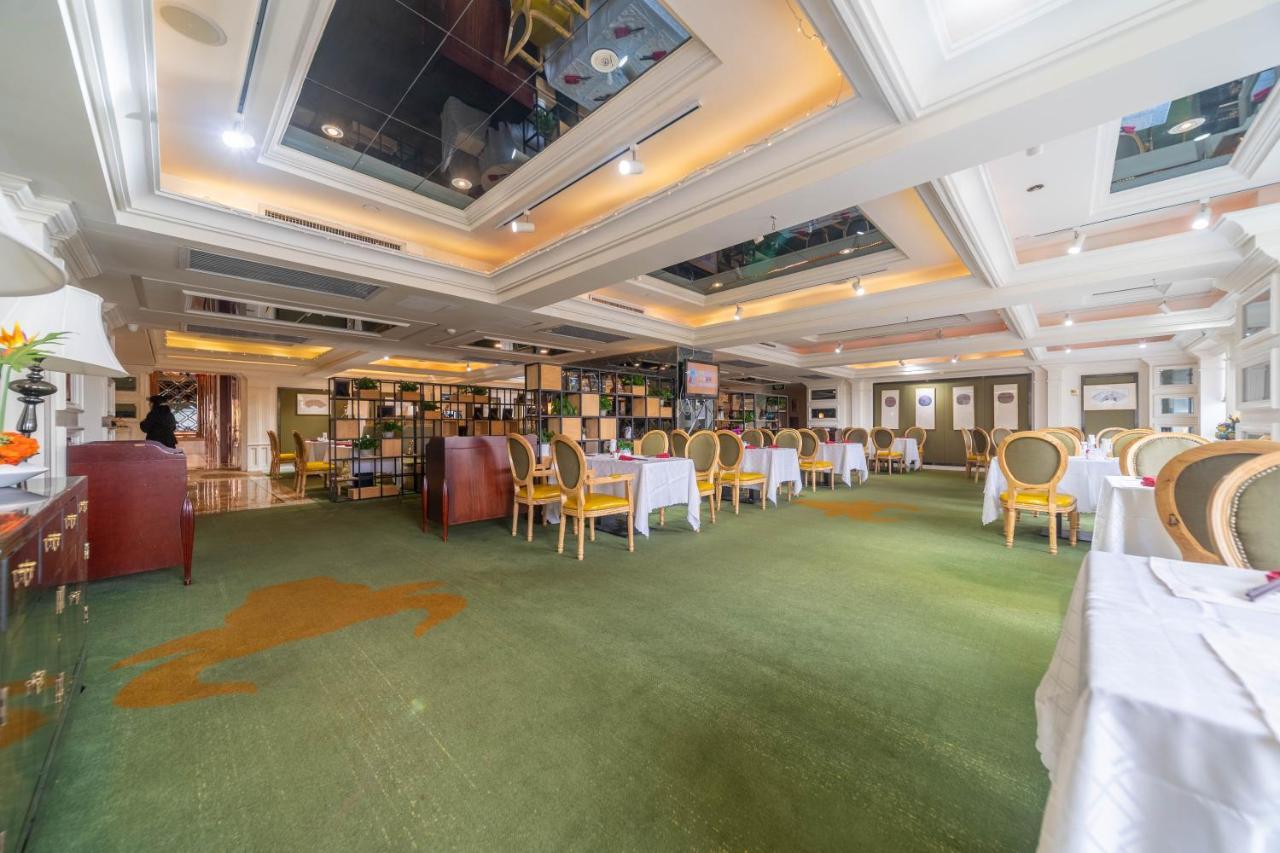 Ramada Yichang Hotel Extérieur photo