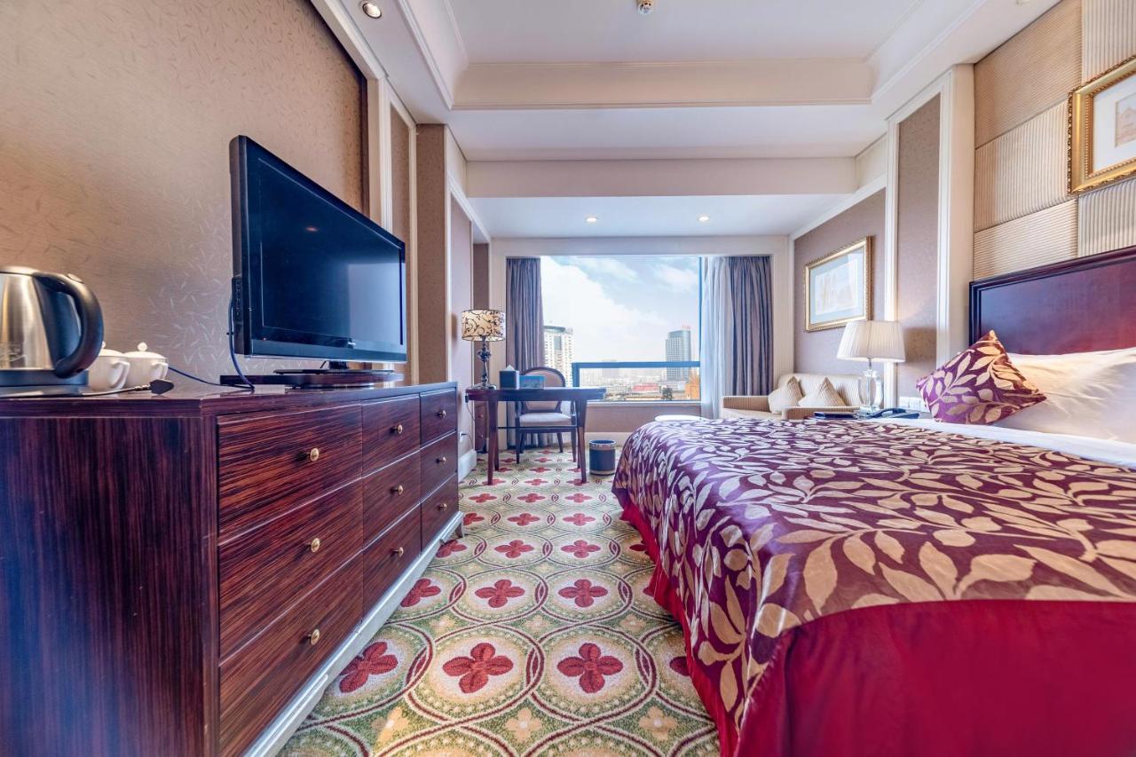 Ramada Yichang Hotel Extérieur photo