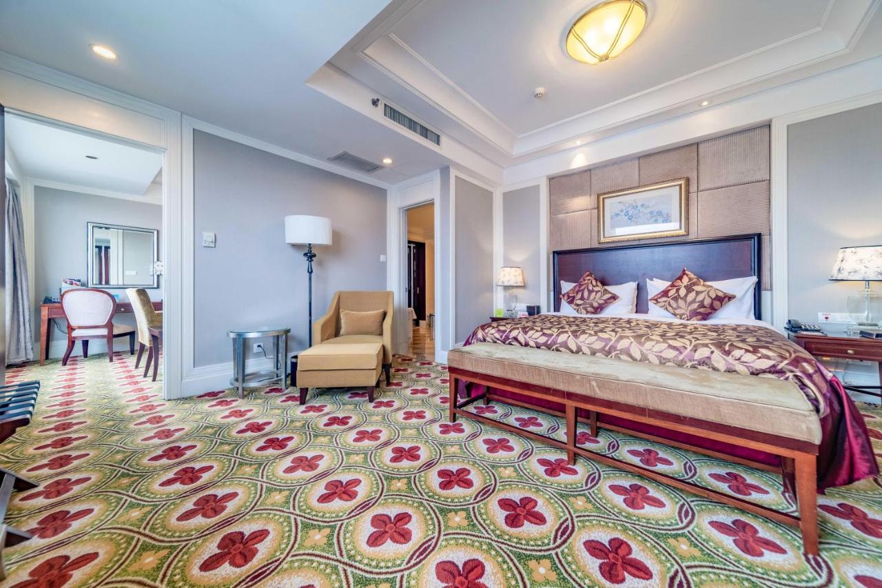 Ramada Yichang Hotel Extérieur photo