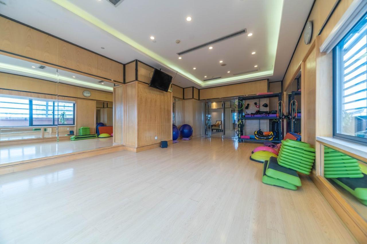 Ramada Yichang Hotel Extérieur photo