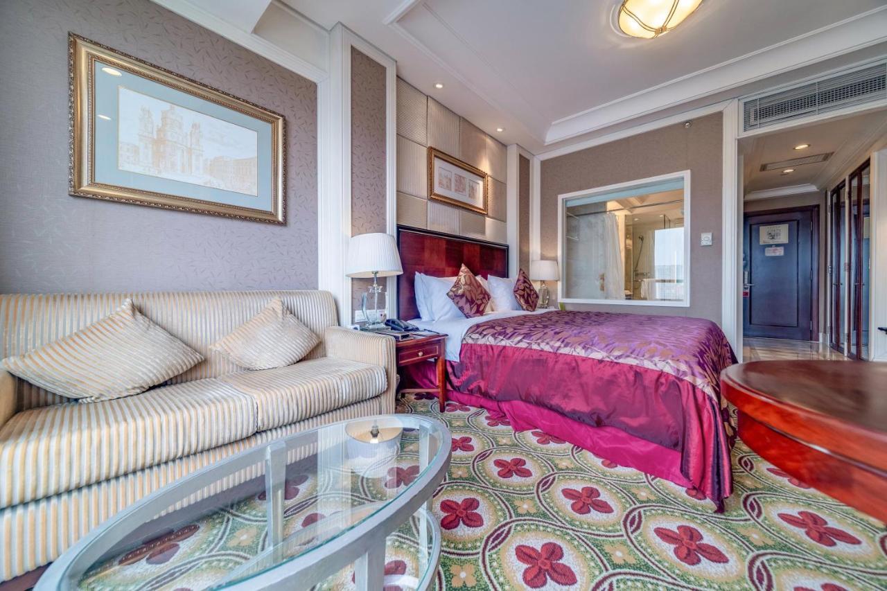 Ramada Yichang Hotel Extérieur photo