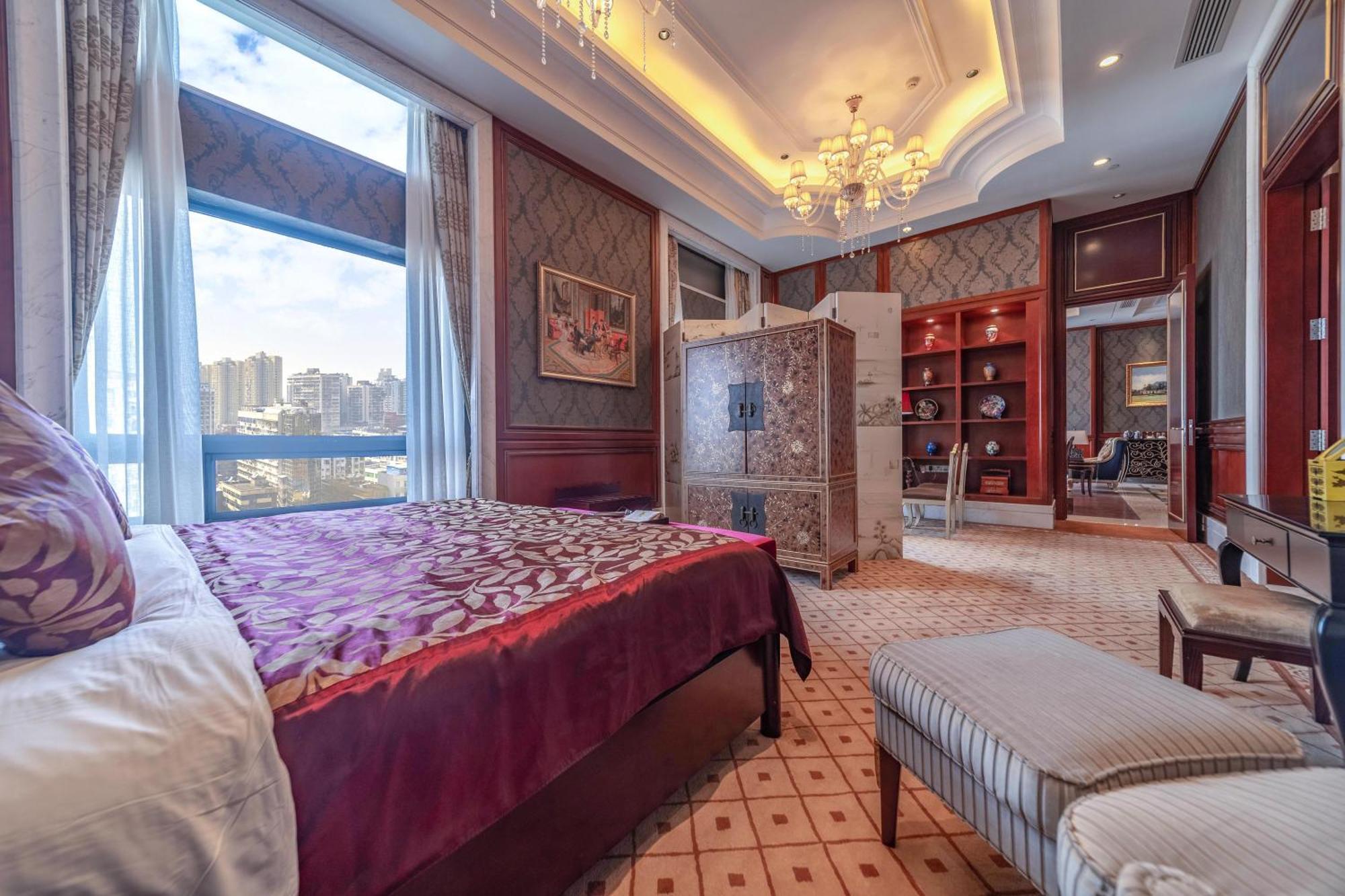 Ramada Yichang Hotel Extérieur photo